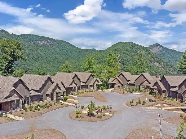 20 Saddle Notch LN #11, Tuckasegee, NC 28783