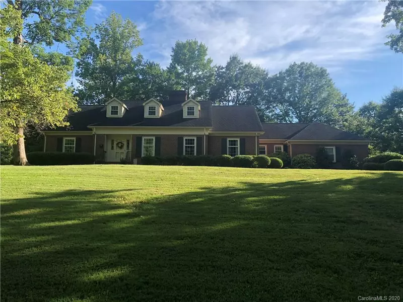 708 Hillside DR, Kings Mountain, NC 28086