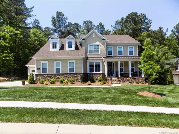 2315 Island Lake DR, Charlotte, NC 28214