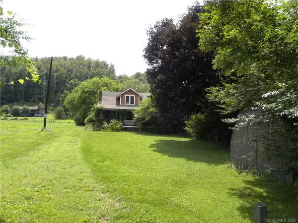 Barnardsville, NC 28709,16 Riverside DR