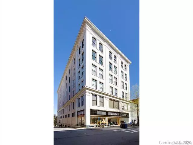 84 Walnut ST #403, Asheville, NC 28801