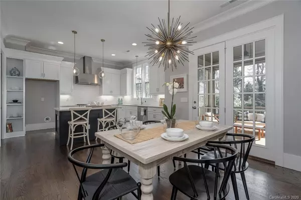 Charlotte, NC 28209,2824 Hillside Springs DR