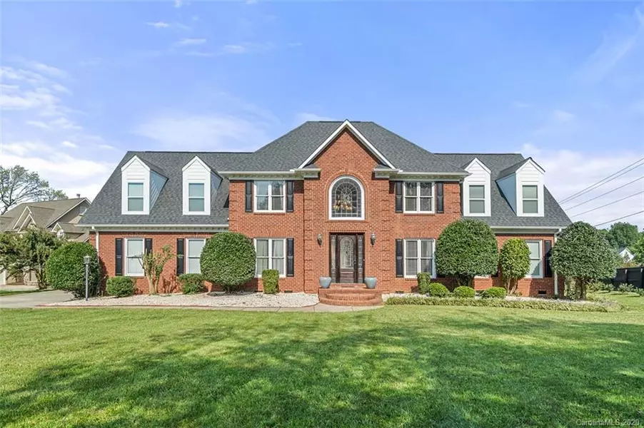 1002 Heather Glen DR #2, Matthews, NC 28104