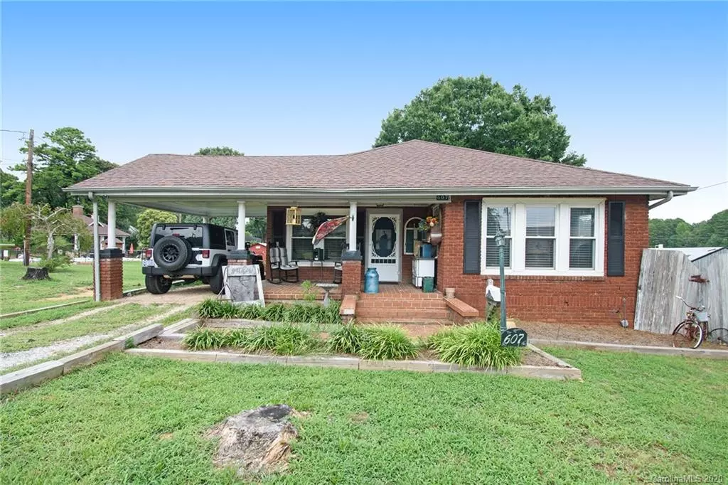 Landis, NC 28088,607 E Ryder AVE