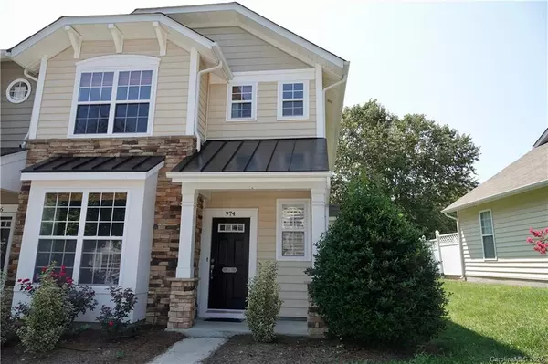 Fort Mill, SC 29708,974 Copperstone LN