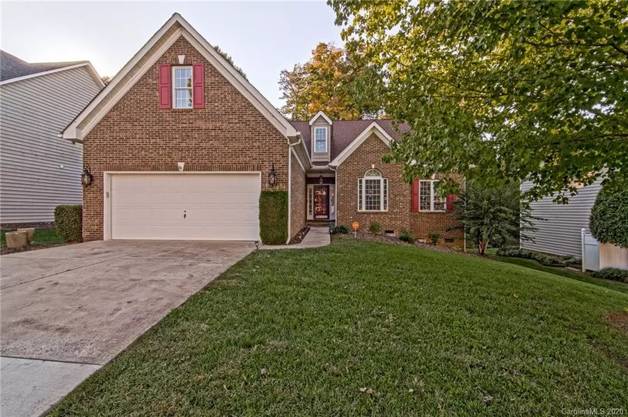 2336 Coneflower DR, Charlotte, NC 28213