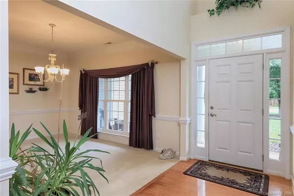 Mooresville, NC 28115,135 Lamplighter LN