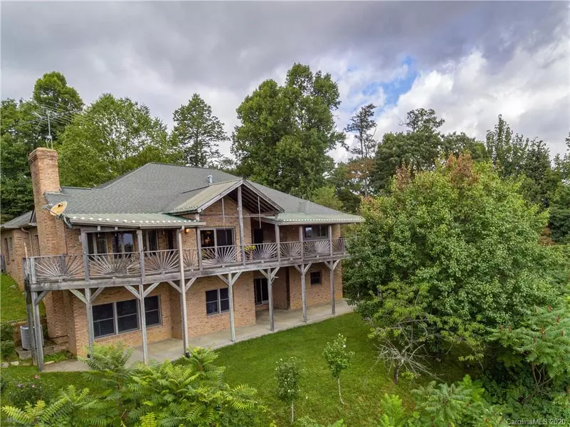 1722 Left Fork Run RD, Bakersville, NC 28705