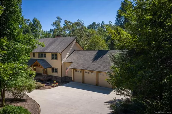 110 Quail Cove RD, Lake Lure, NC 28746