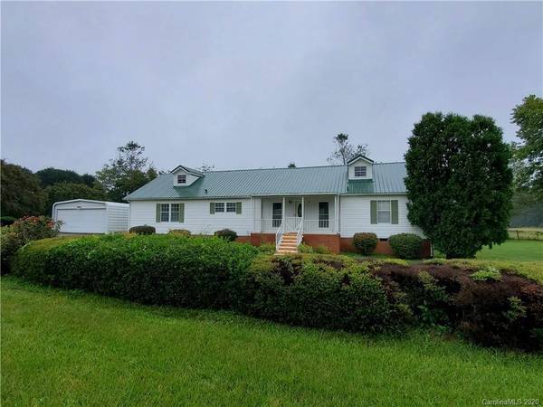 3664 Caribou DR, Sherrills Ford, NC 28673