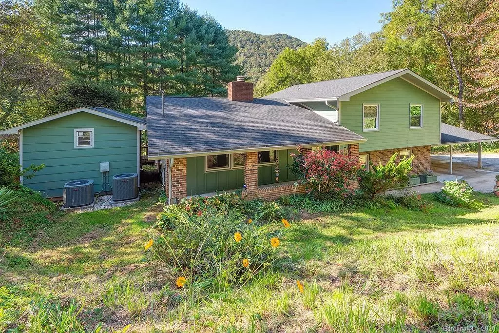 Cullowhee, NC 28723,1037 N Country Club DR