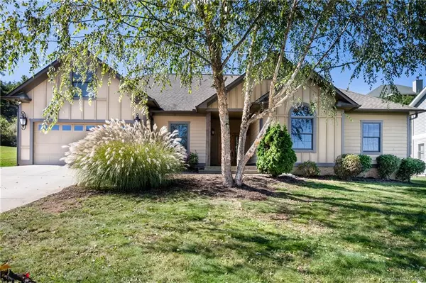 9 Moss Pink PL, Asheville, NC 28806