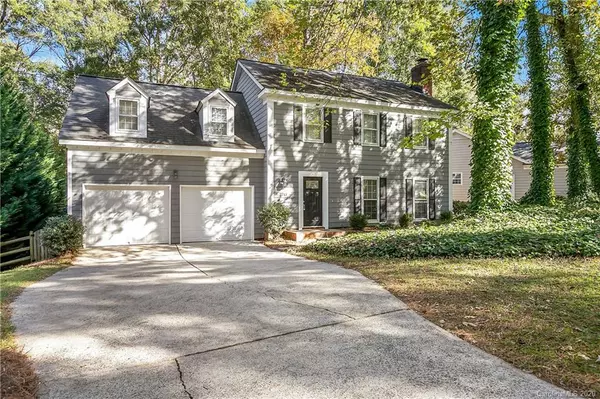 2713 Carriage Crossing DR, Matthews, NC 28105