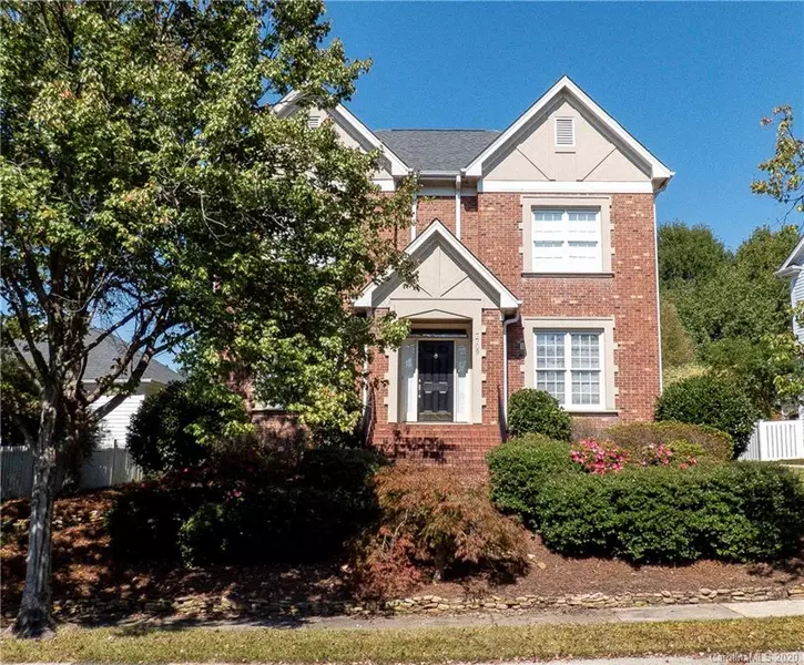 7709 Compton CT, Charlotte, NC 28270