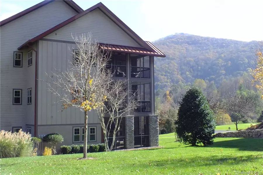 1659 Country Club DR #303D, Maggie Valley, NC 28751