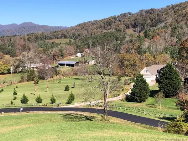 Weaverville, NC 28787,82 Seven Glens DR