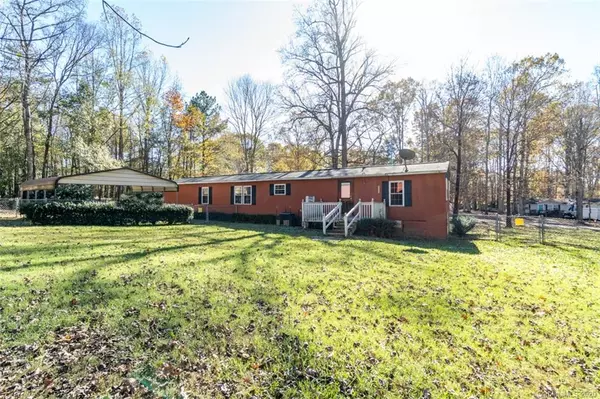 Clover, SC 29710,6384 Four Knights LN #17