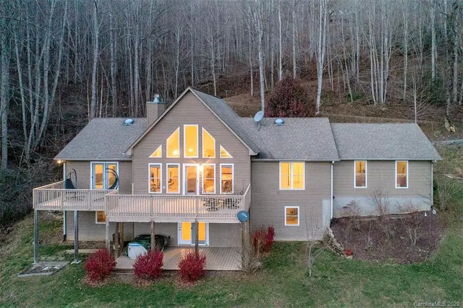 853 Lanterns Wick TRL, Sylva, NC 28779