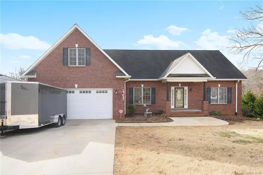 116 Upper Oak DR, Statesville, NC 28625