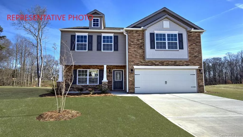 9402 Maltese DR, Gastonia, NC 28056