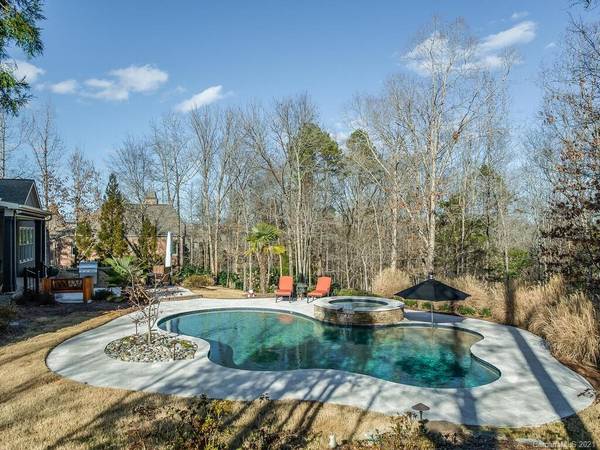 653 Bannerman LN, Fort Mill, SC 29715