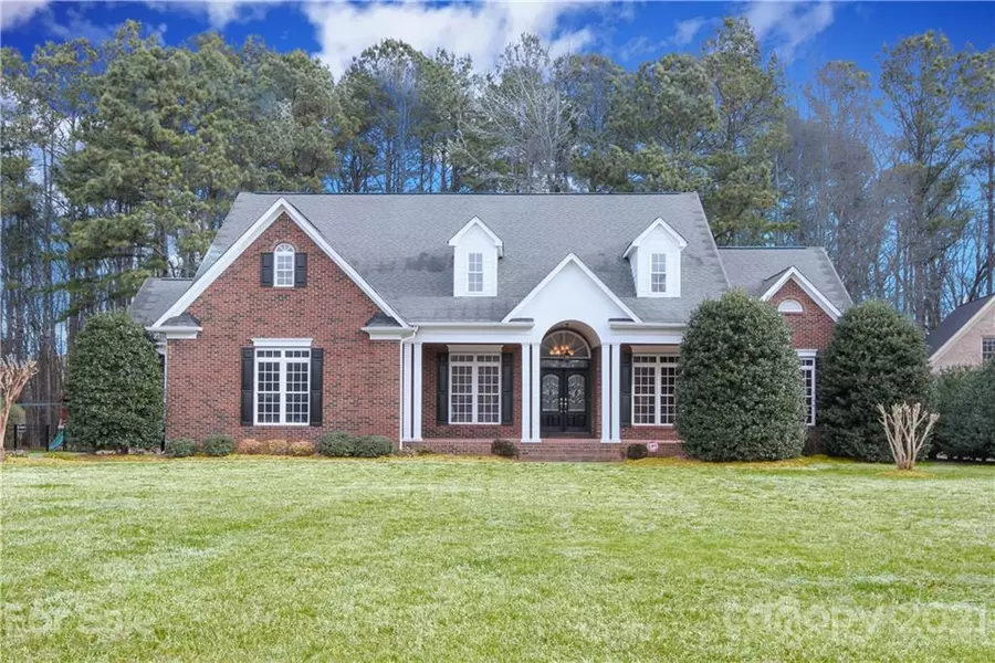 8908 Kentucky Derby DR, Waxhaw, NC 28173