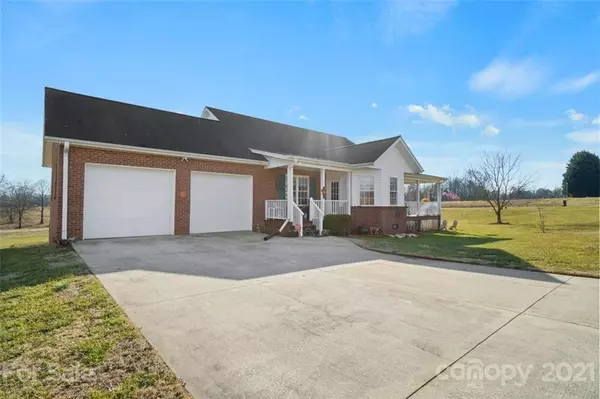 Taylorsville, NC 28681,18 Chesterfield DR