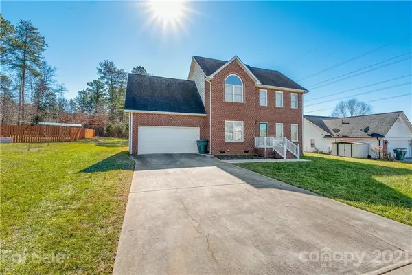 Gastonia, NC 28056,1057 Capel CT