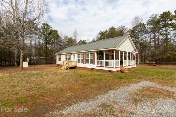 Clover, SC 29710,331 Aquarius DR