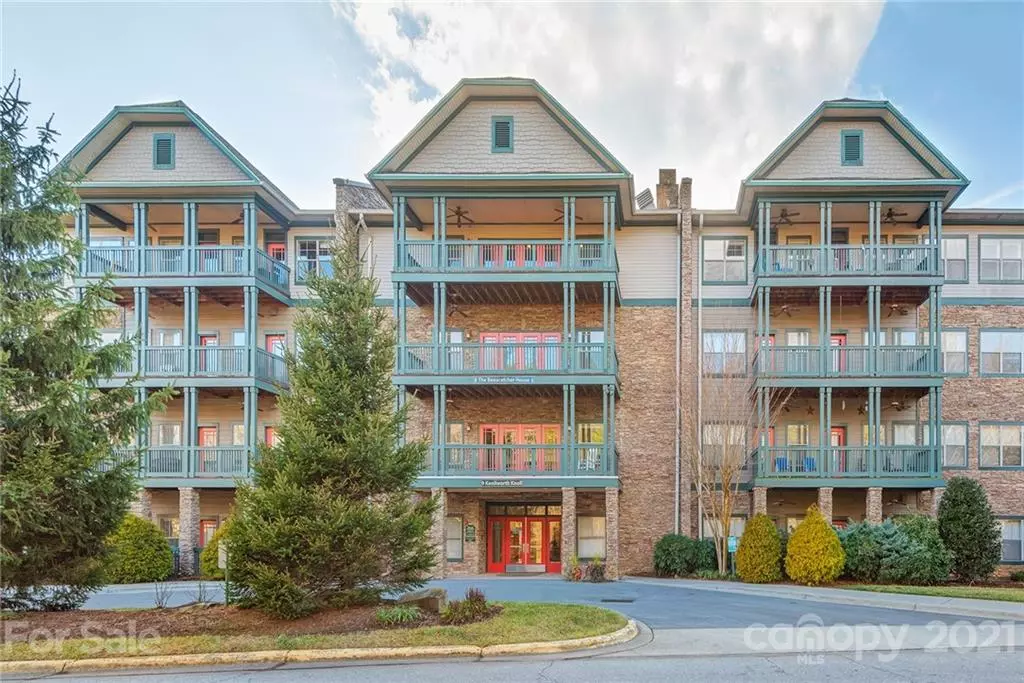 Asheville, NC 28805,9 Kenilworth Knoll #305