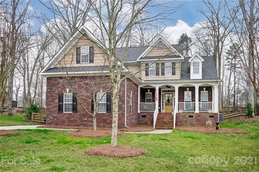 2019 Ivy Pond LN, Indian Trail, NC 28079