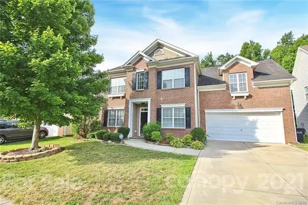 13906 Daltrey LN, Charlotte, NC 28277