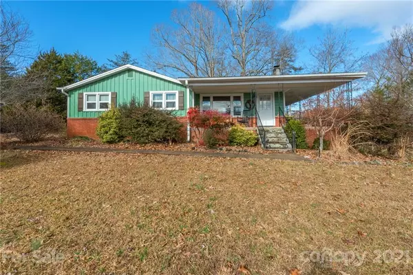 241 Howell RD, Lake Lure, NC 28746