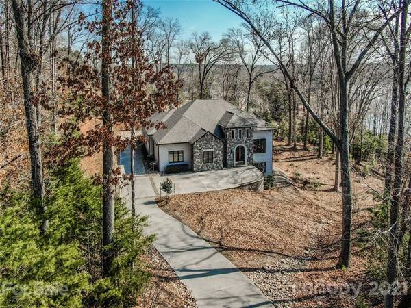 4025 Beechwood Spring LN, Belmont, NC 28012