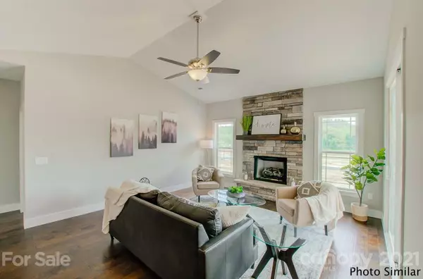 Mills River, NC 28759,221 Hayes Ridge LN #12