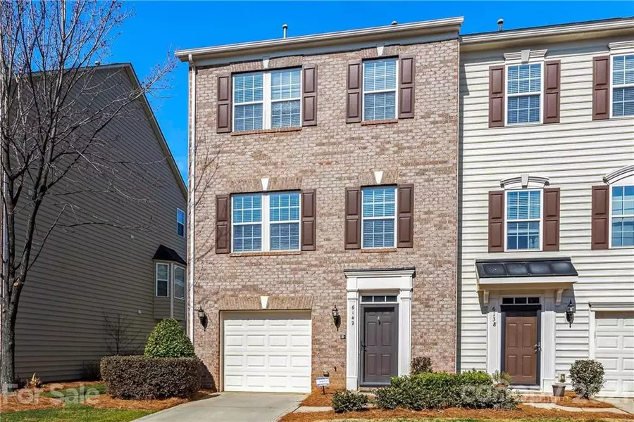 6142 Rockefeller LN, Charlotte, NC 28210