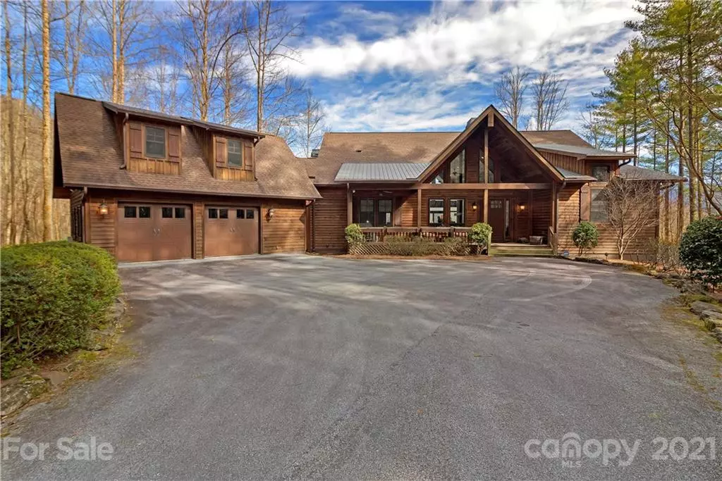 Tuckasegee, NC 28783,71 Fallsbrook DR