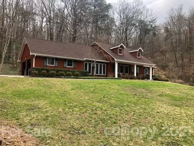 Cullowhee, NC 28723,1686 University Heights HTS