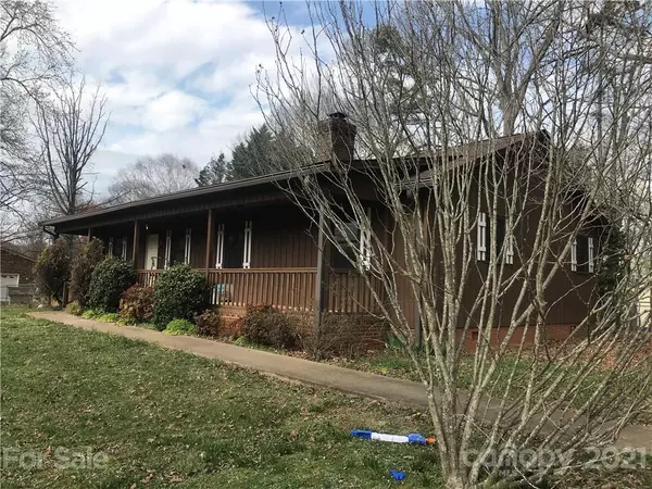 2687 Surrey DR, Lincolnton, NC 28092