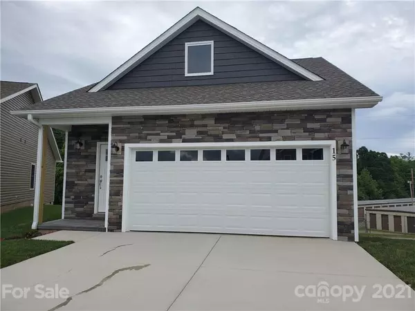 15 Sage Crest LOOP, Weaverville, NC 28787