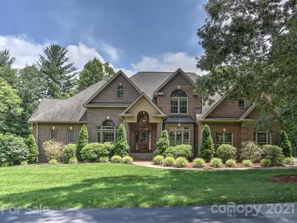 34 Gaston Mountain RD, Asheville, NC 28806