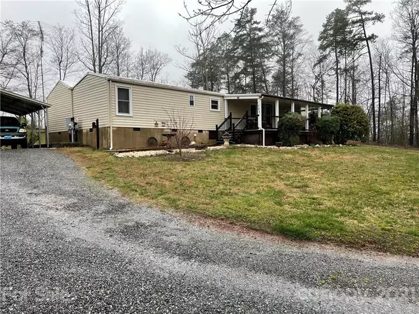 Nebo, NC 28761,1283 Deer Park RD