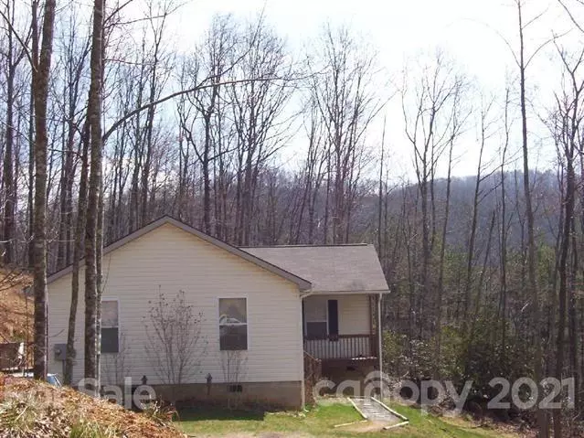 Fairview, NC 28730,41 Bear TRL