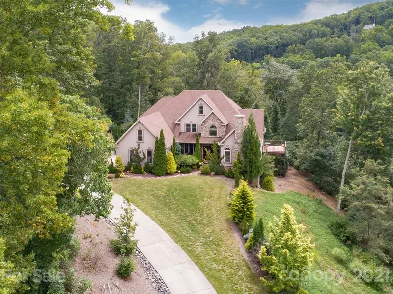 39 Crestridge DR, Asheville, NC 28803