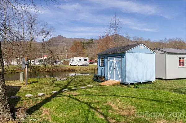 Waynesville, NC 28785,120 Pike PT #252