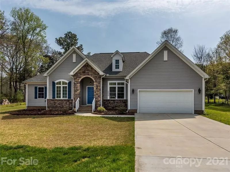 12214 Folkston DR, Huntersville, NC 28078