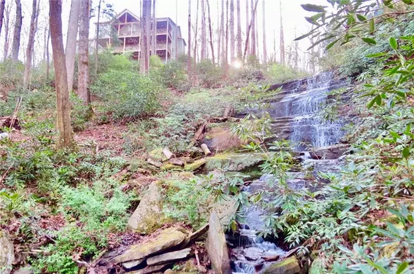 Pisgah Forest, NC 28768,631 Campbell DR