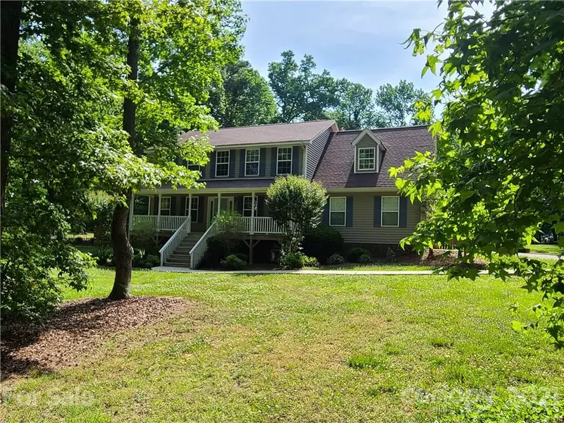 160 Elizabeth DR, Stanfield, NC 28163