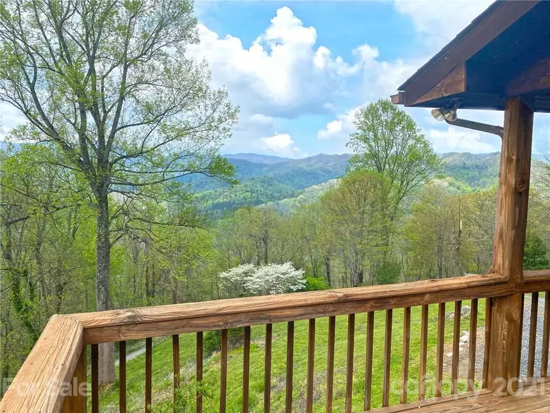 1307 West RD, Hot Springs, NC 28743