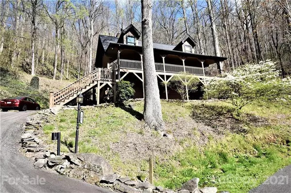 Maggie Valley, NC 28751,103 Lion Heart LN